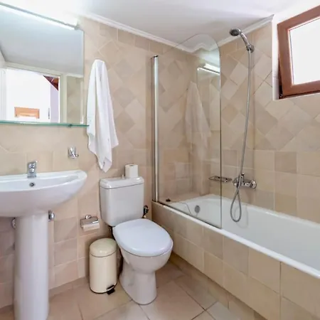 Karena Seaview Villa