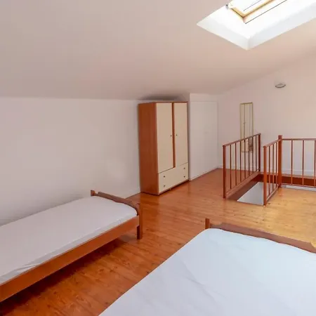 Villa Karena Seaview *
